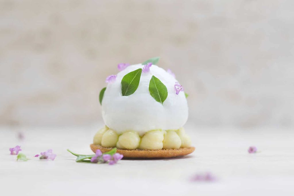 image 5 plat lemon tart