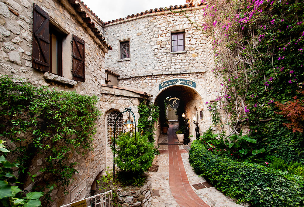 image 2 la chevre or restaurant