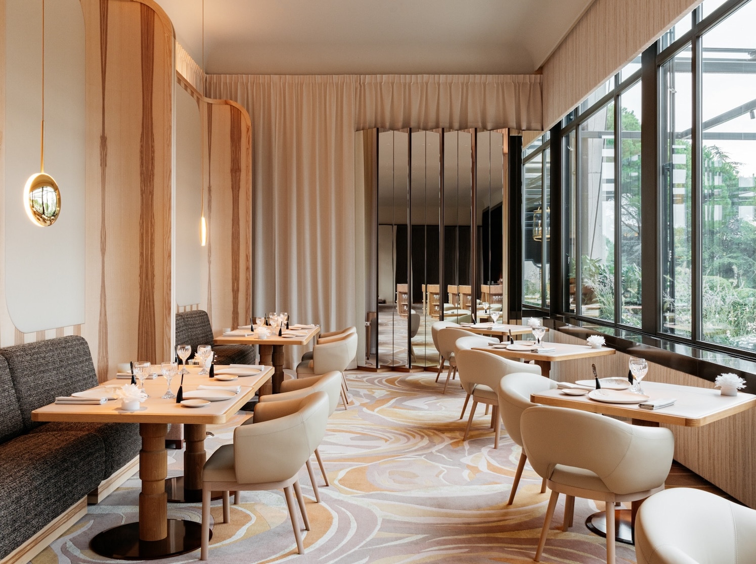 Pic au Beau-Rivage Palace rouvre ses portes après une rénovation spectaculaire