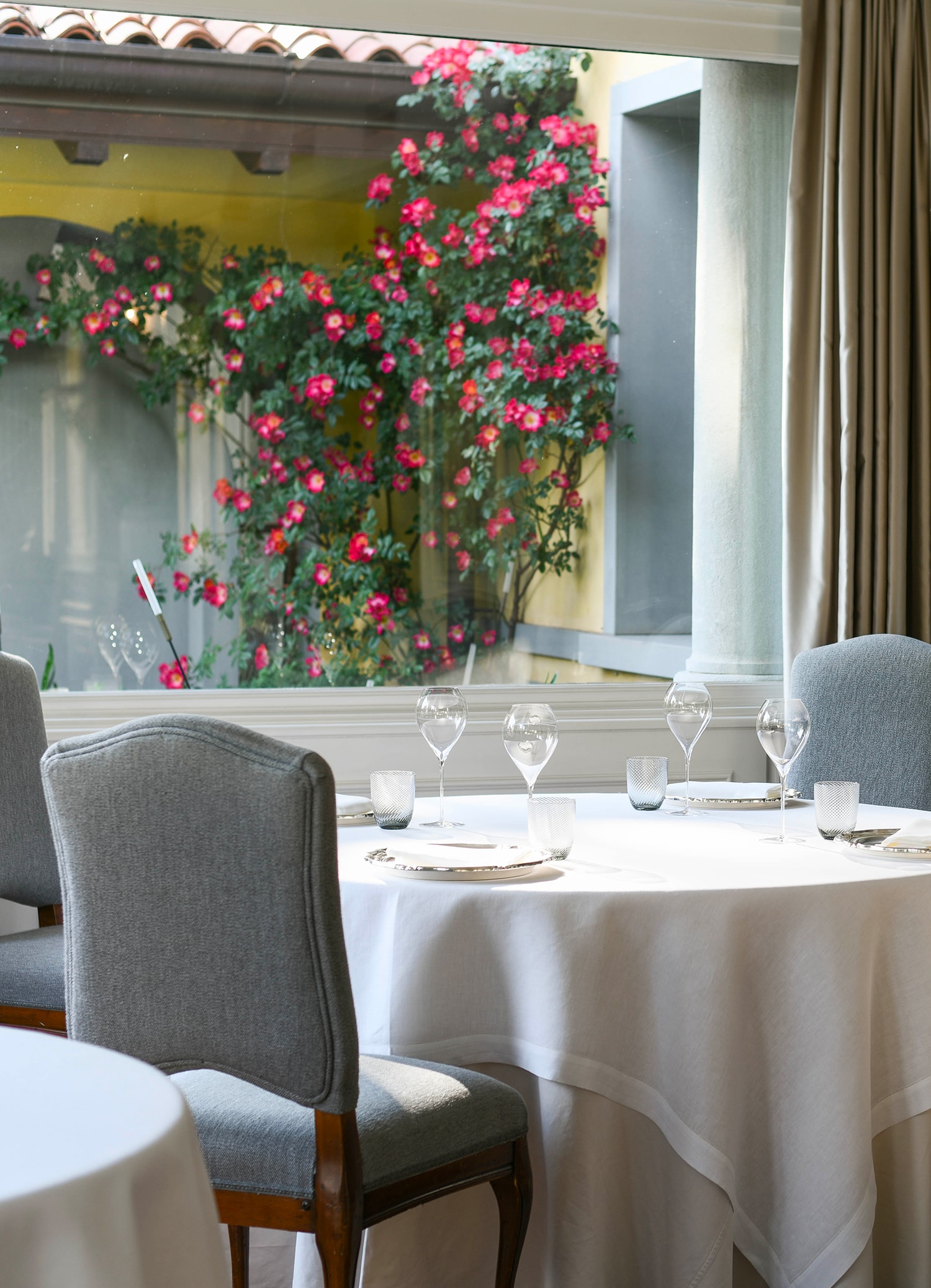 Da Vittorio - Restaurant Interior