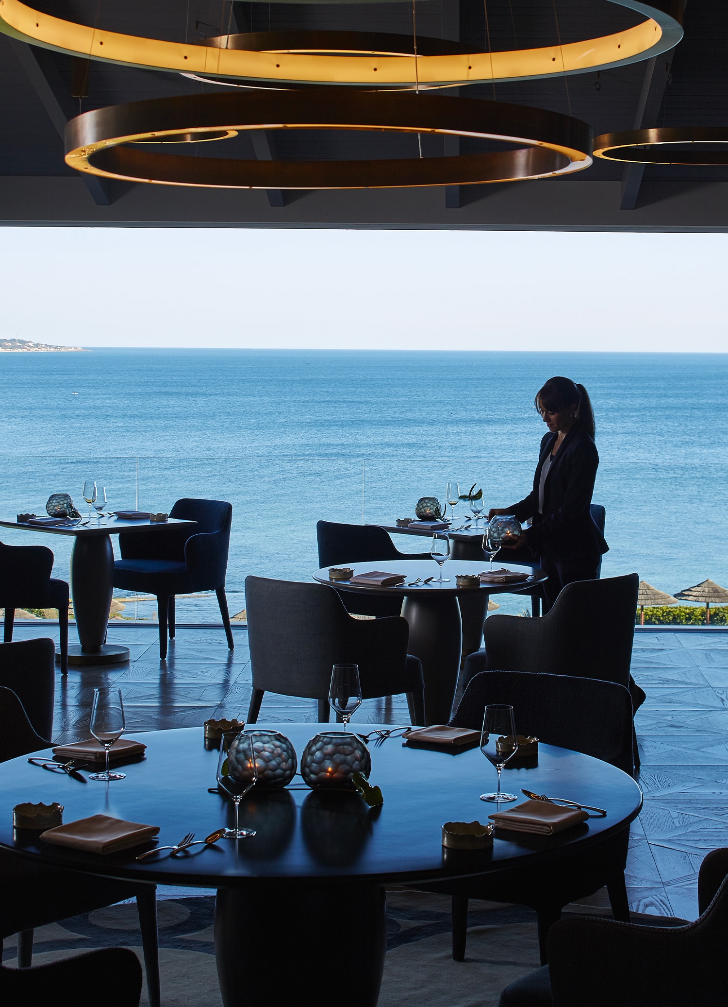 Ocean - Restaurant Interior