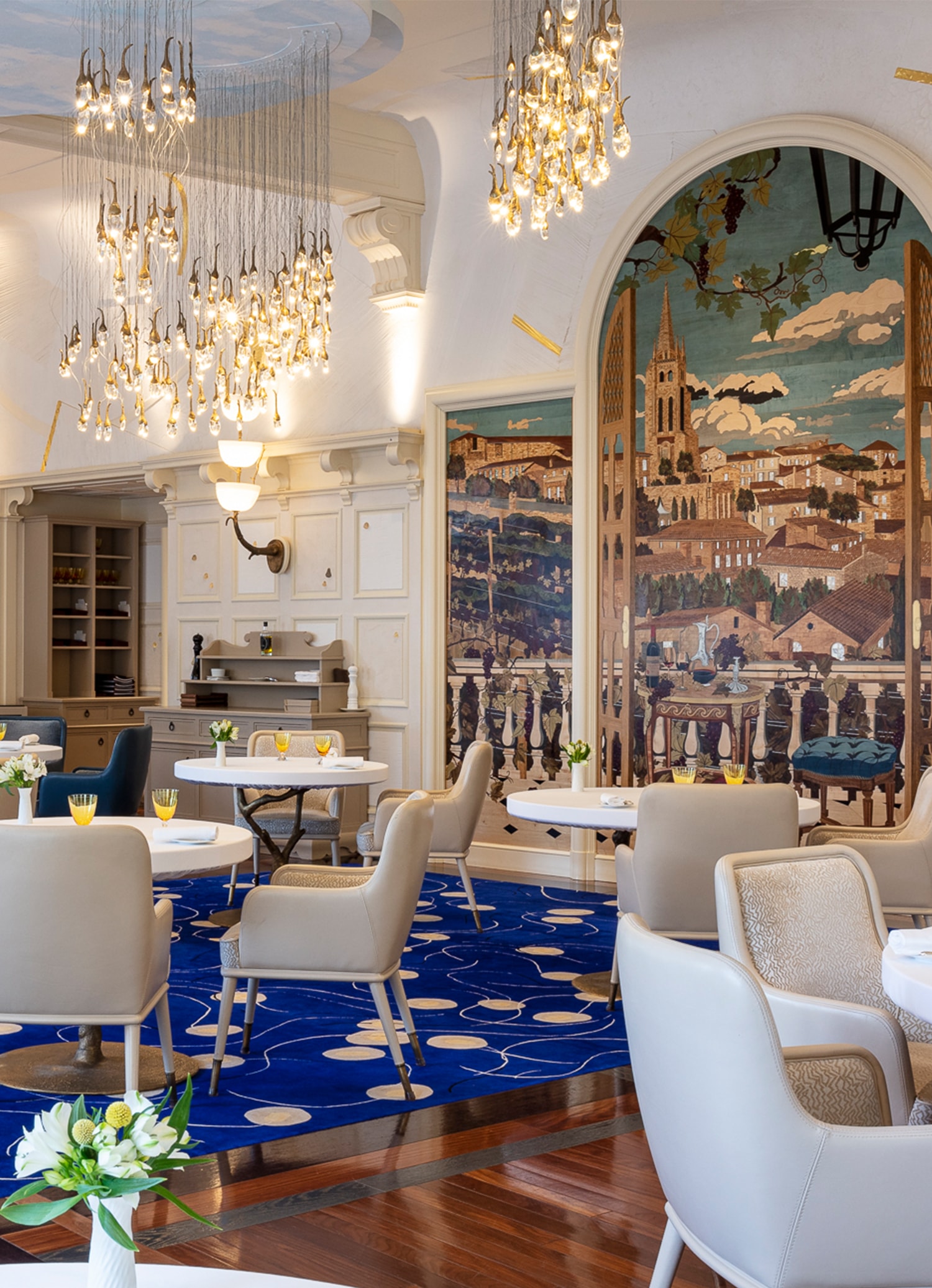 La Table De Pavie - Restaurant Interior