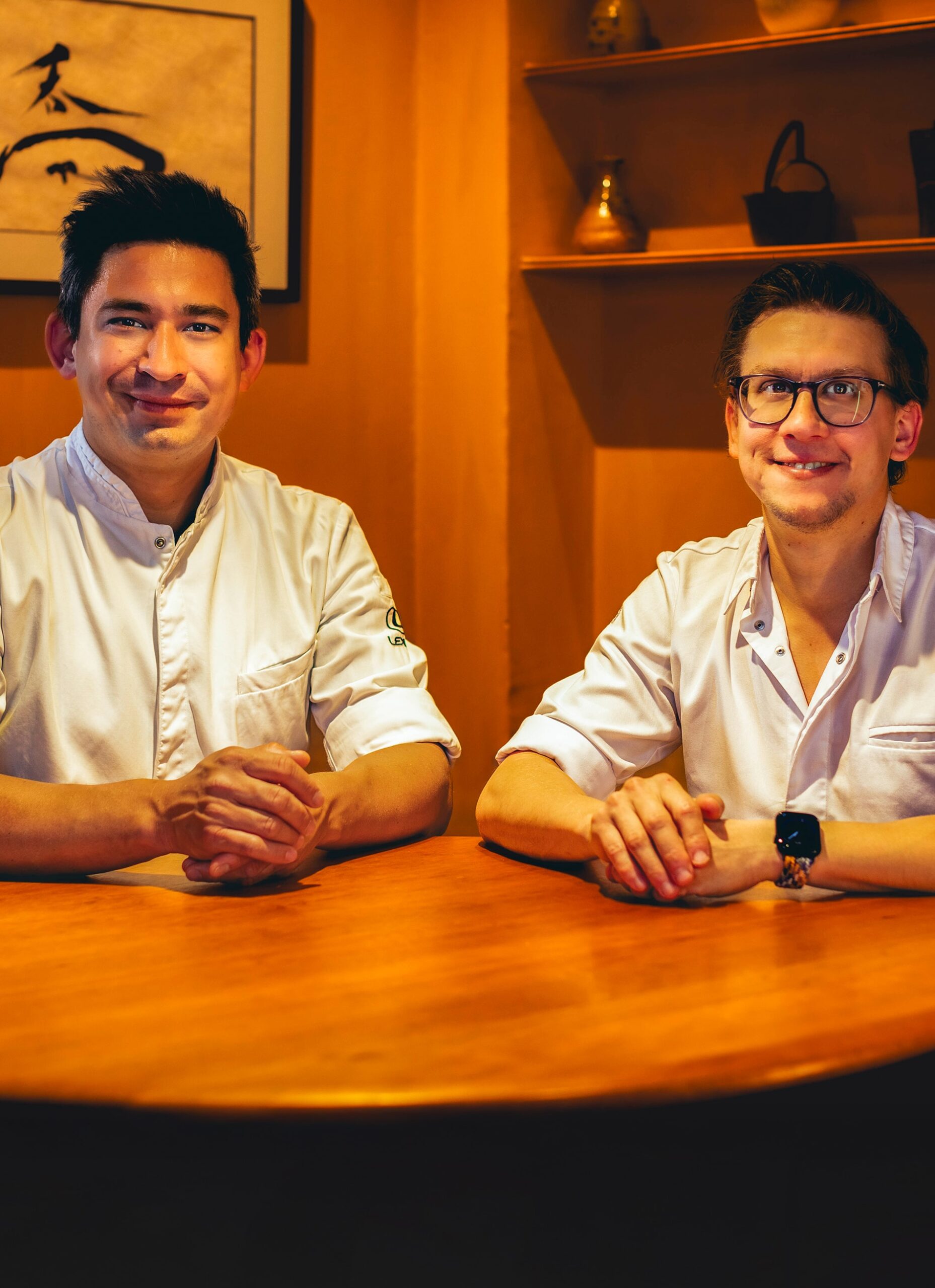 Chefs du restaurant Tohru In Der Schreiberei