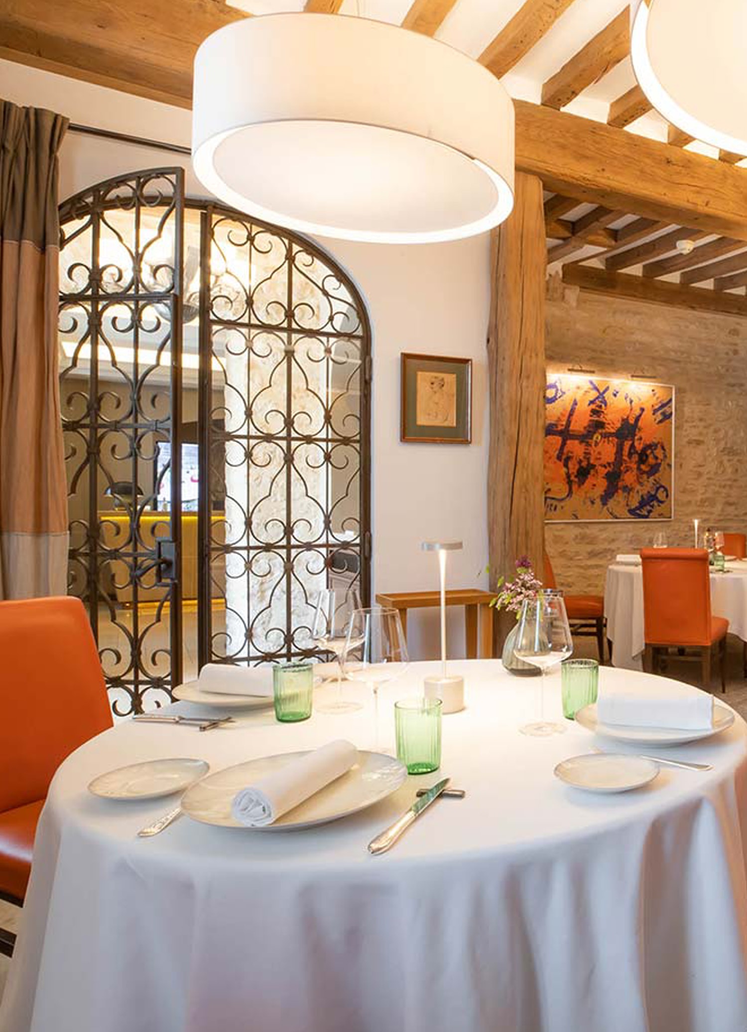 Maison Lameloise - Restaurant Interior